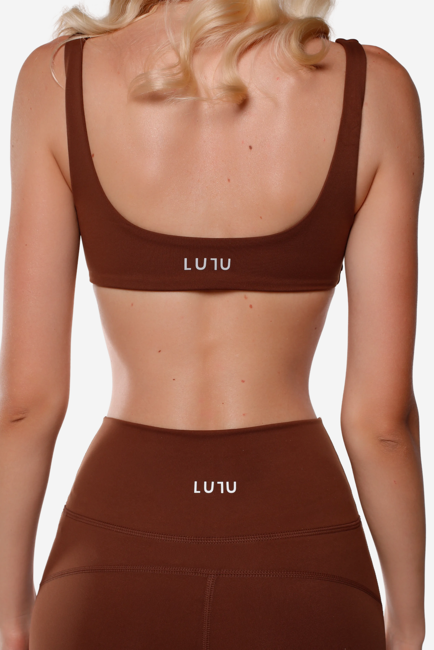 TWIST KNOT CROP TOP