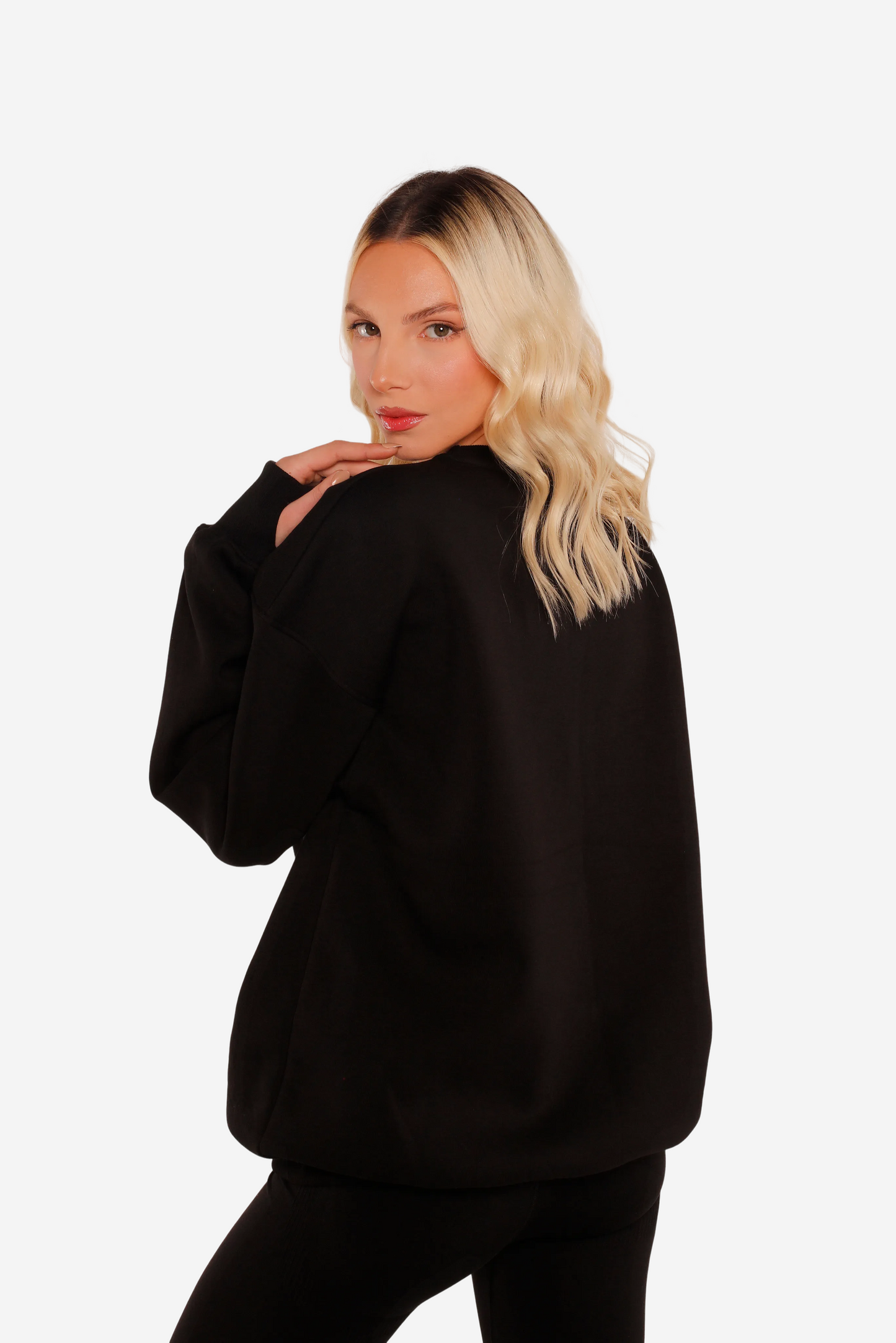 OVERSIZE LULU SWEATER