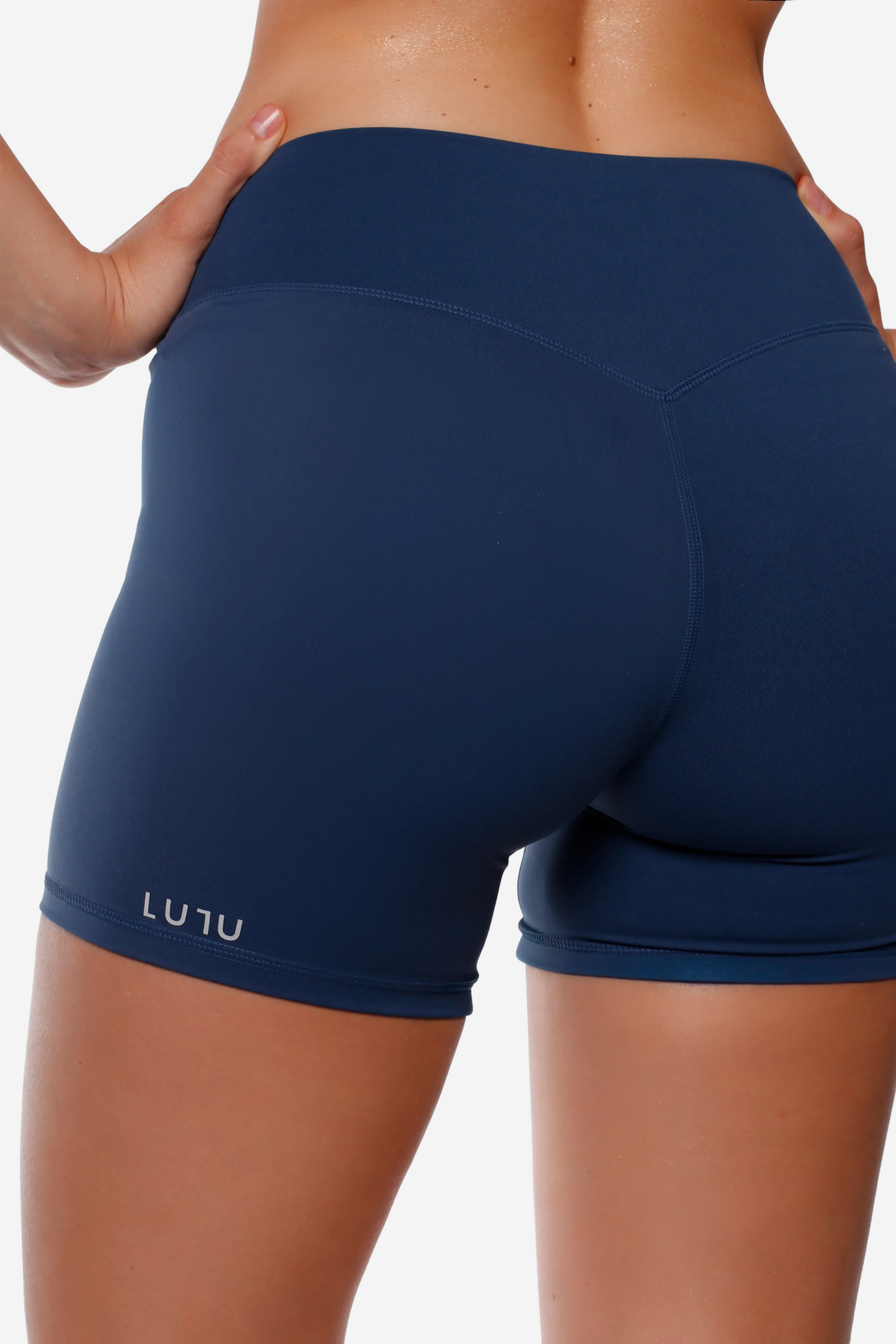 V-WAIST ACTIVE SHORTS